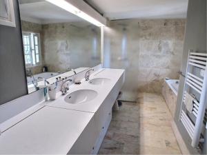 Villas Beautiful Villa Vence Provence : photos des chambres