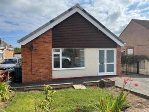 3-Beds Sleeps 6 Walking distance to Castle & Town