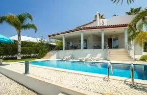 Villa Sara - Monte do Poço