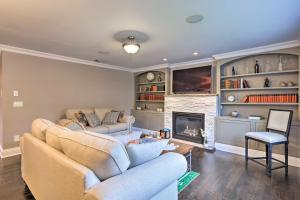 25 Mi to NYC Cozy Long Island Apt Near Transit