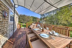 Boothbay Apt with Furnished Deck about 1 Mi to Bay - New Harbor