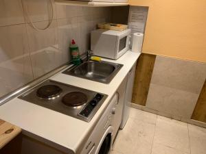 Apartamentos y Estudios Torr en Madrid - Chamartín con Wifi Gratis