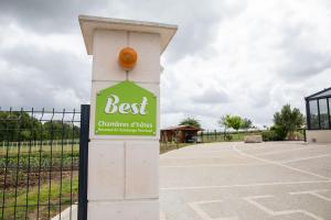 B&B / Chambres d'hotes BEST SAINTONGE : photos des chambres