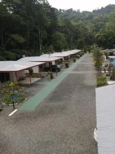 Puerto Vargas lodge - Hone Creek