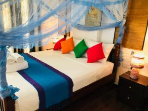 St CLAIRES GREEN Negombo Hotel & Hostels