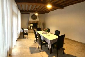 Hotels Hotel du Roy : photos des chambres