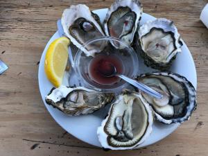 Maisons de vacances Romantic Maison de Pecheur sparkling sea views : photos des chambres