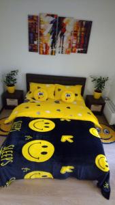 Positive Smile Studio Apartment in the Colorful Comfort Town Residental Complex. KT-06.