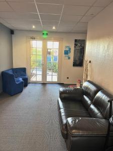 Hotels Kyriad Direct Reims Bezannes : photos des chambres