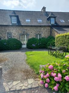 Maisons de vacances Gite du Bois de la Salle : photos des chambres