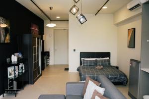 9am-5pm, SAME DAY CHECK IN AND CHECK OUT, Work from Home, Comfy & Quiet Tamarind Suites-Cyberjaya by Flexihome-MY,