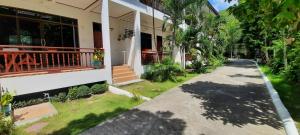 TropiCoco Beach Resort Koh Phangan