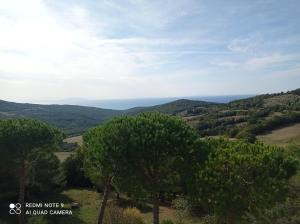 Vista sulle isole dellarcipelago Toscano