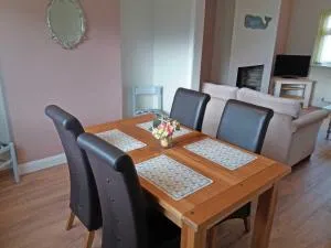 Lough Conn Holiday Home by Trident Holiday Homes - Cloonachoor