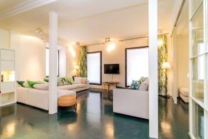 Caprichoso Loft junto Teatro Real - Madrid Centro by Batuecas