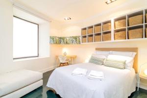 Caprichoso Loft junto Teatro Real - Madrid Centro by Batuecas