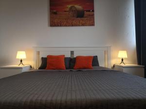 STUDIO Piata Victoriei (Victoriei Square)