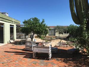 Susu’Z Village Hostel and Rooms