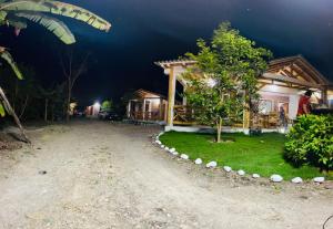 LA CASA MANGLAR Cabañas