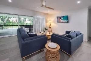 Beachfront - 'Pippies on the Beach' @ Bramston - Berner Creek