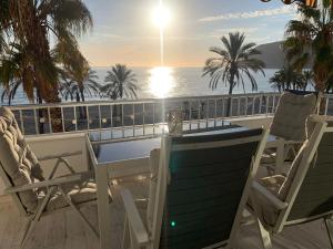 La Herradura junto al mar