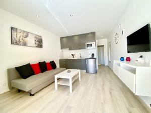 Maraverde holiday apartment by AltamarHomes