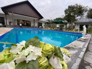 Mít Garden Villas Sơn Tây Venuestay - Hòa Lạc