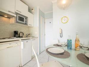 Appartements Apartment L'Ange Gardien by Interhome : photos des chambres