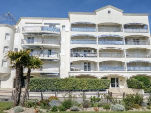 Apartment Parc de Pontaillac-10 by Interhome