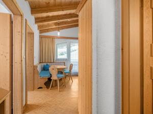 Apartment Nadine-4 by Interhome