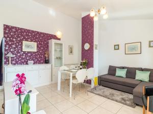 Apartment Viktorija-2 by Interhome 