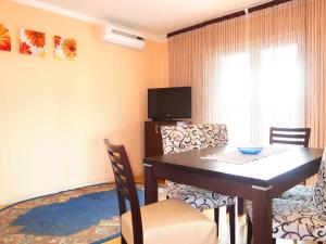 Apartment Mira-1 by Interhome