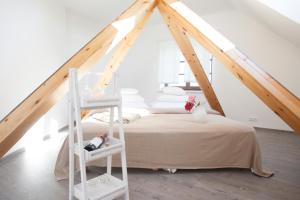 Luscher & Matiesen Muhu Winehouse