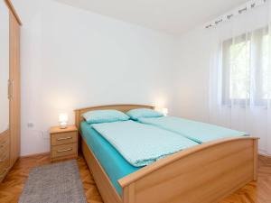 Apartment Luka-2 by Interhome