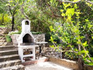 Apartment Luka-2 by Interhome