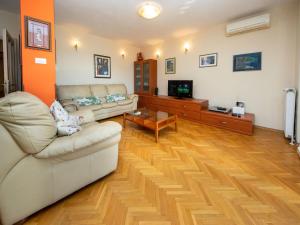 Apartment Matko by Interhome