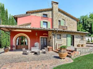 Villa Fonte di Pillo by Interhome