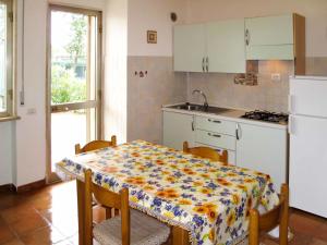 Apartment Riviera 4 by Interhome