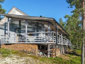 Holiday Home Keskikallio- nuasjärvi by Interhome