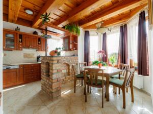 Apartment Kaldi by Interhome