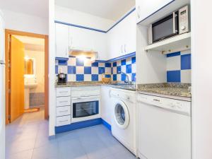 Apartment Mar de Oropesa II-2 by Interhome