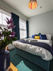 The Stirling Arms Pub & Rooms