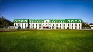 Hotel Anton by DNS - 马佐夫舍地区奥扎鲁夫