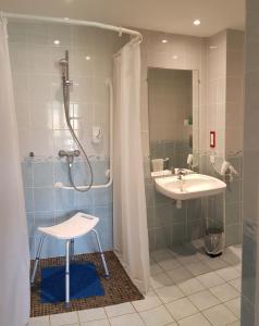 Hotels Hotel Pyrenees Atlantique : photos des chambres