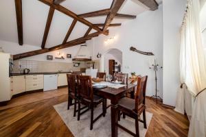 Apartmani Godinić 