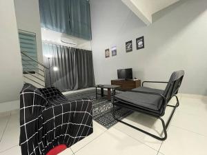 Minimalist Loft5 DeCentrum WifiNetflix
