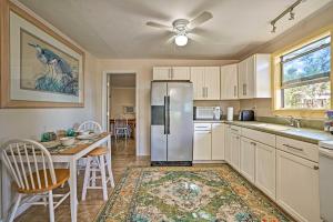 Matlacha Home with Boat Mooring and Gulf Access!