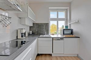 Wave Apartments - Old Oliva