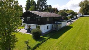 Schönes Ferienhaus am Herrenberg