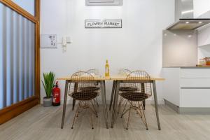 CRUISE Adapted Apartment by Cadiz4Rentals